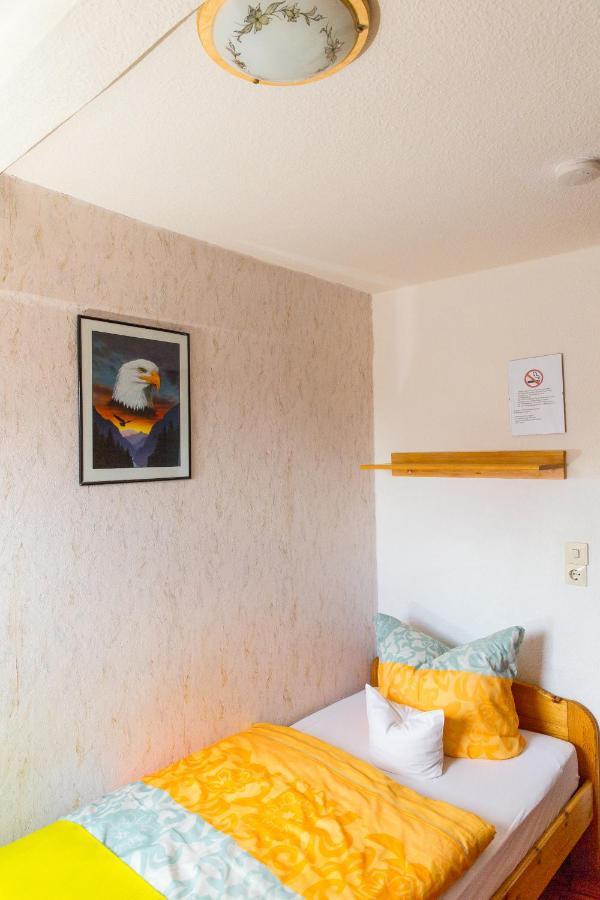 Kraeuterhotel Garni Zur Klostergrotte Nohra  المظهر الخارجي الصورة